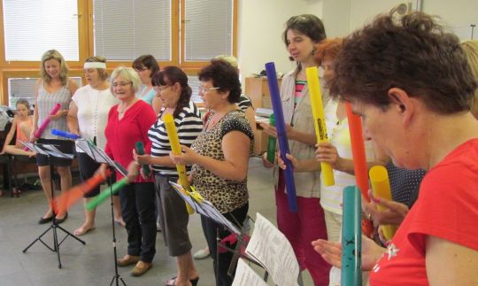 ženy a boomwhackers
